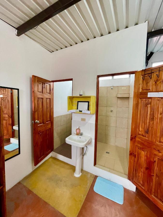 Hostal Inn 2 플로레스 외부 사진